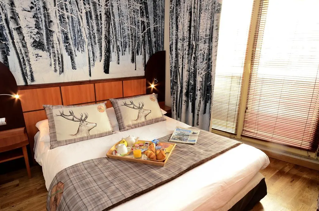 Hotel Confort 13 (adults Only) 3*